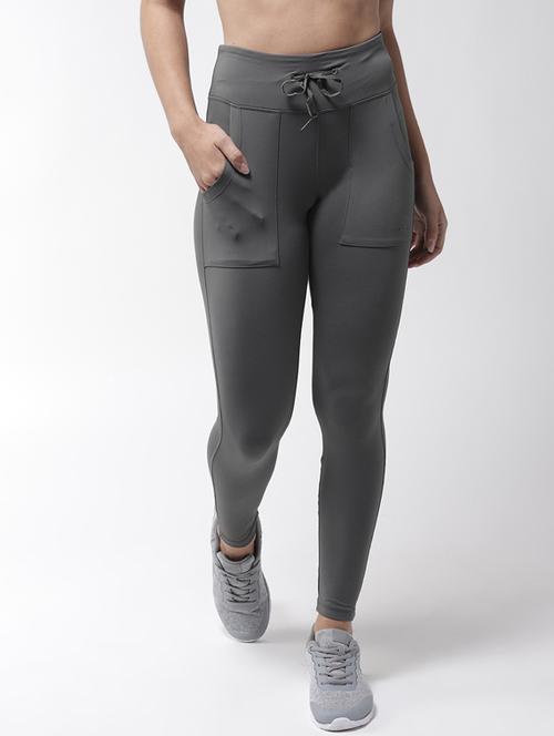 high rise sports  legging - 17664699 -  Standard Image - 0