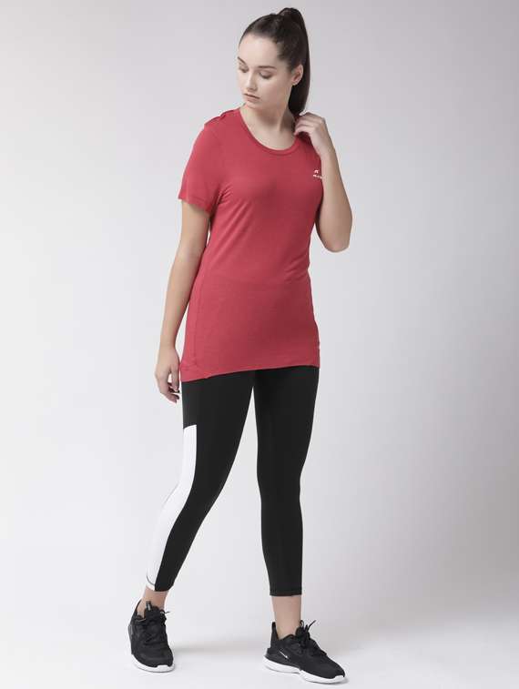 red linen regular tshirt - 17664824 - Standard Image - 3