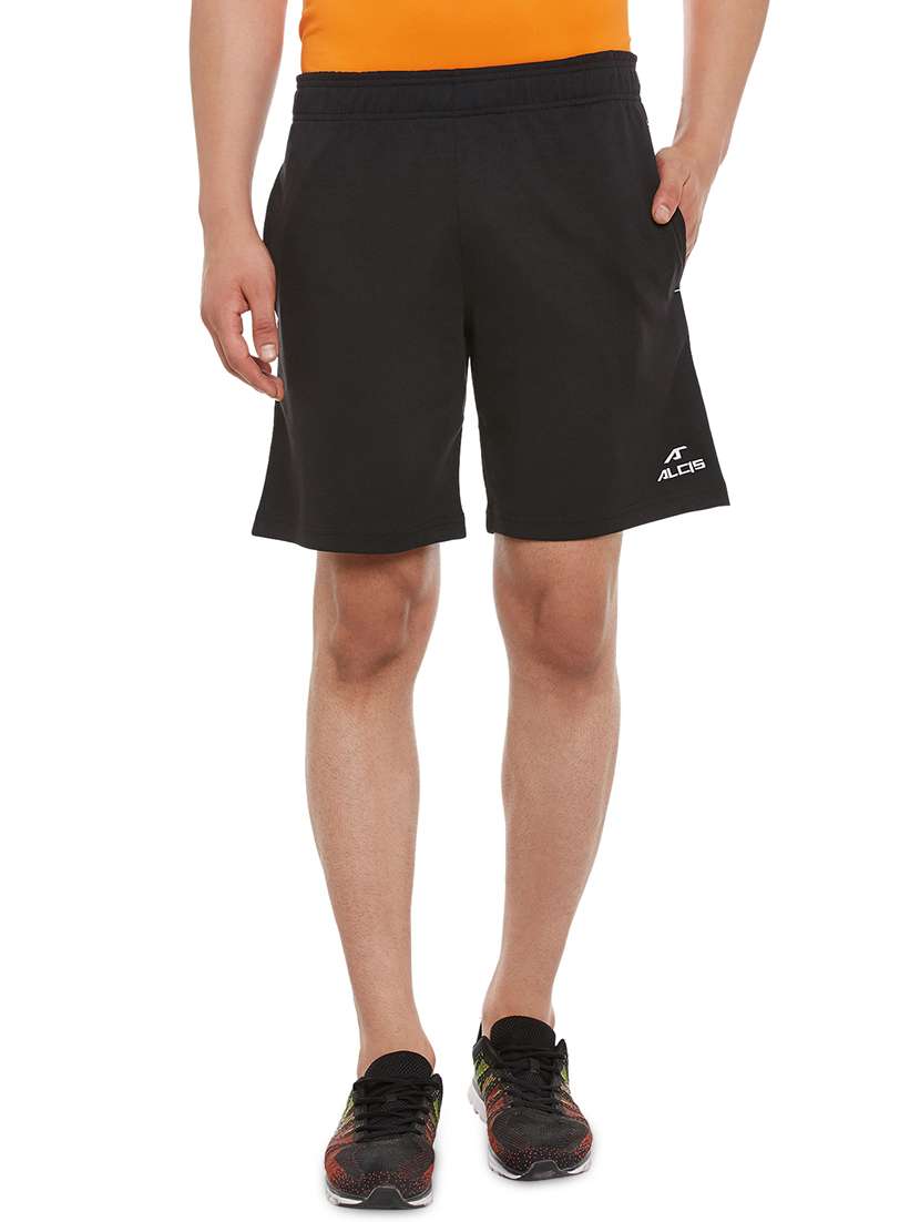 black solid short