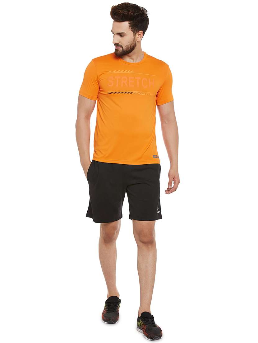 black solid short - 17664916 -  Standard Image - 3