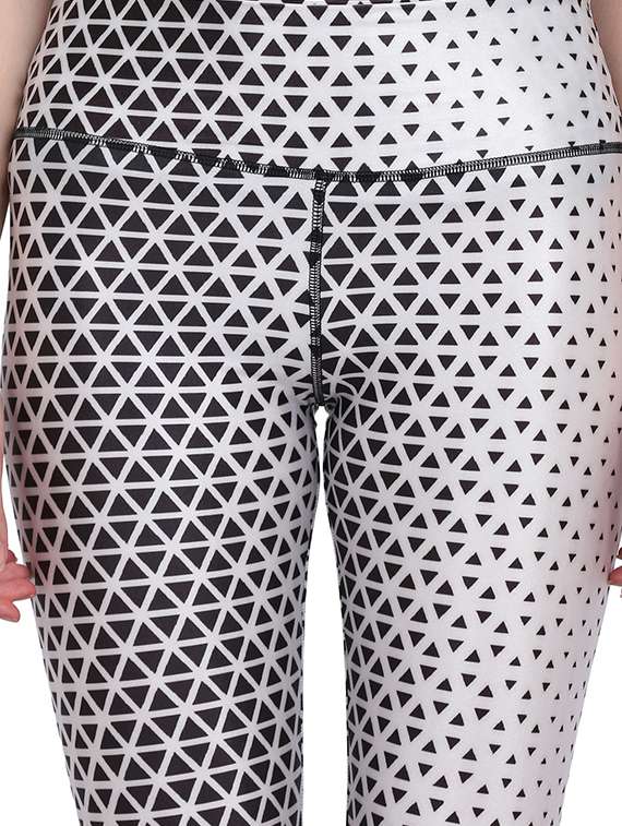 Mid Rise Printed Legging