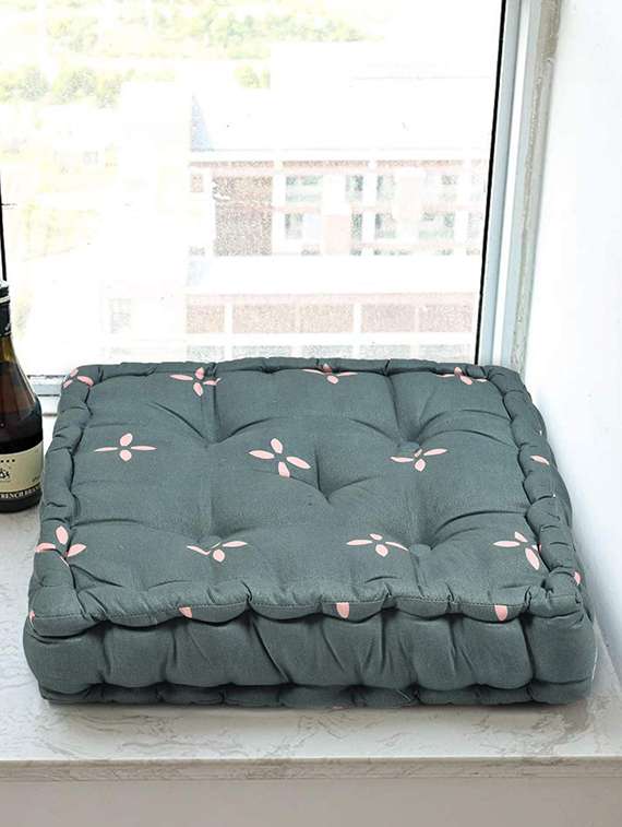 rustic linen grey super soft microfiber microfiber quiltedchair box size 16x16 a handle for convenience piece 1