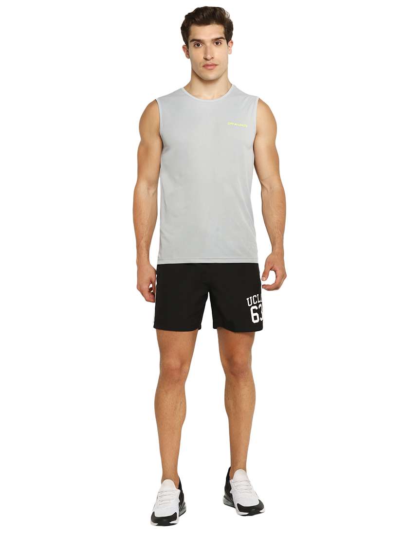 black cut & sew short - 17675792 -  Standard Image - 3