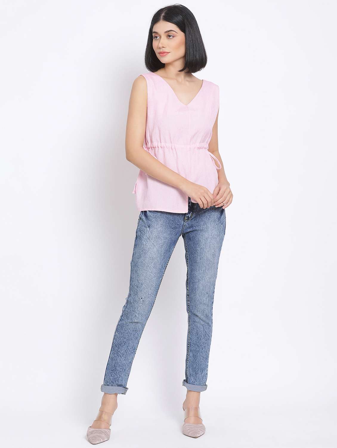 tie knot detail solid top - 17680093 -  Standard Image - 3