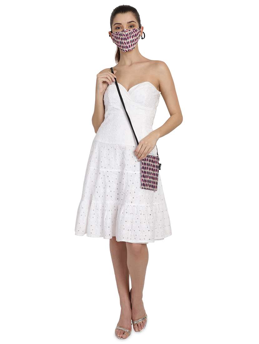 pink cotton printed women mask with mobile sling bag - 17686882 -  Standard Image - 3