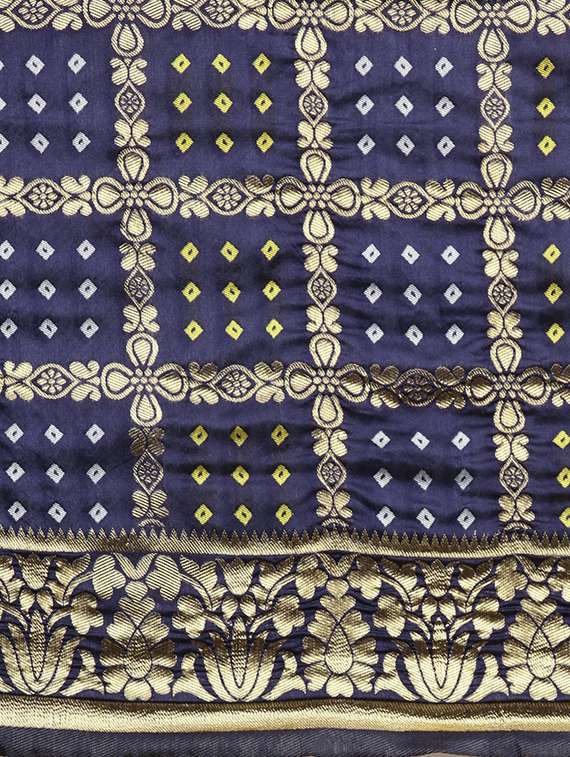 women's bandhani navy blue colored saree with blouse - 17689287 - Standard Image - 3