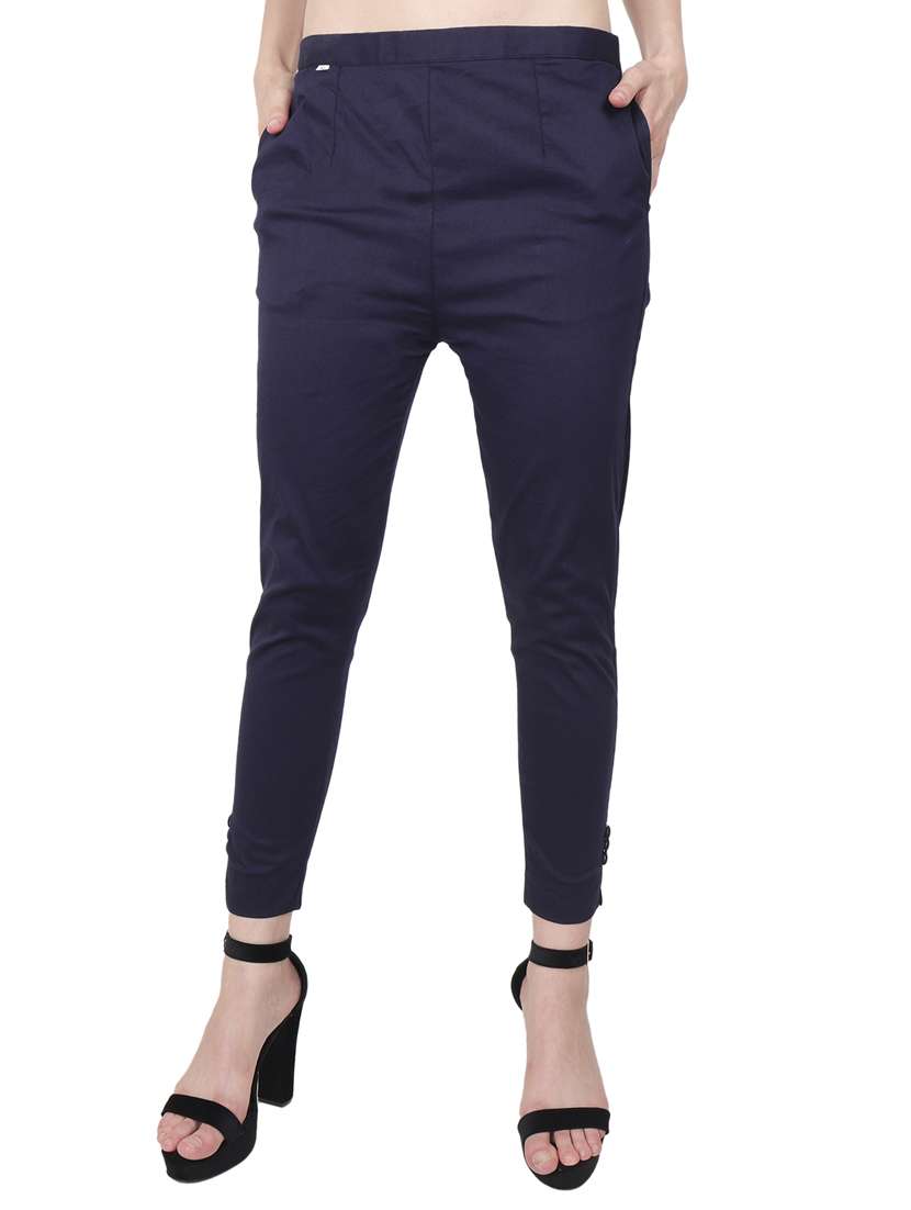 women solid mid rise cigarette pant