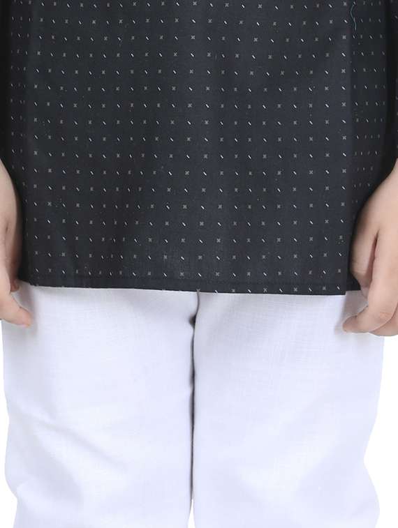 black cotton blend kurta sets - 17692097 -  Standard Image - 3