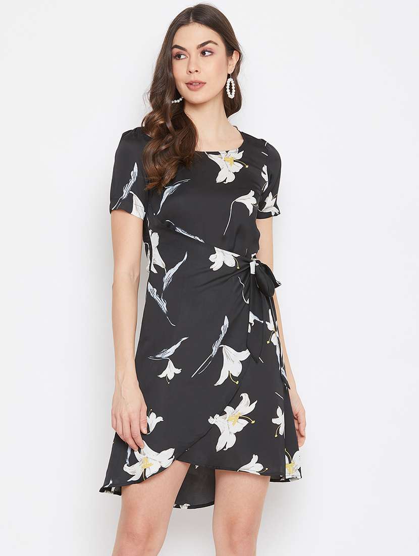 tie front floral wrap dress - 17709281 -  Zoom Image - 0