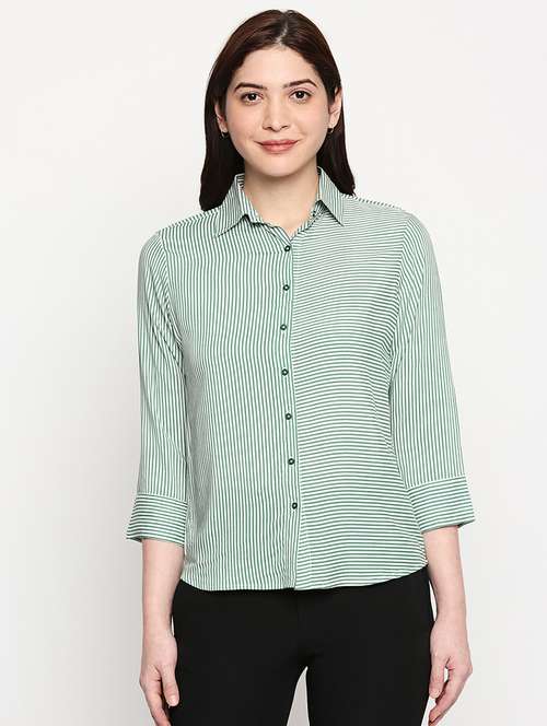 green striped regular shirt - 17709505 -  Standard Image - 0