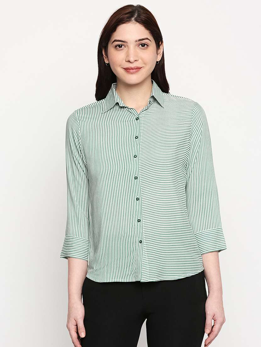 green striped regular shirt - 17709505 -  Zoom Image - 0