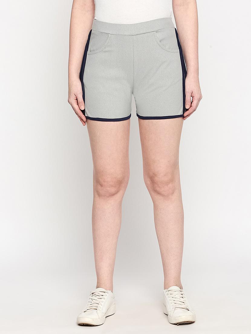 mid rise contrast piped short - 17709536 - Zoom Image - 0