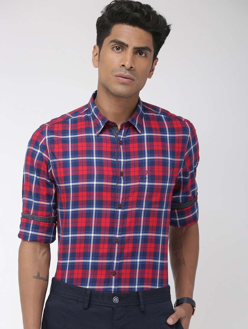 red checkered casual shirt