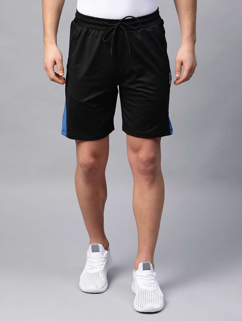 men black side taped shorts