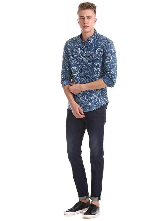 blue light washed denim jeans - 17731771 - Standard Image - 3