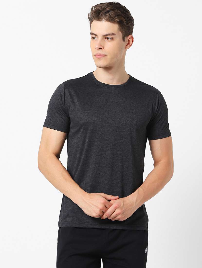 black solid t-shirt