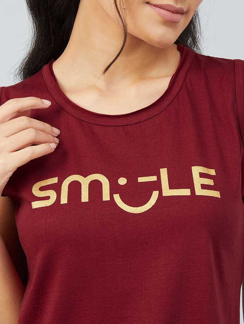 women's chest print round neck t-shirt - 17739999 -  Standard Image - 5