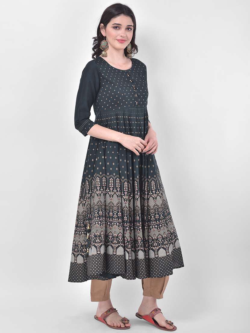 women's flared kurta