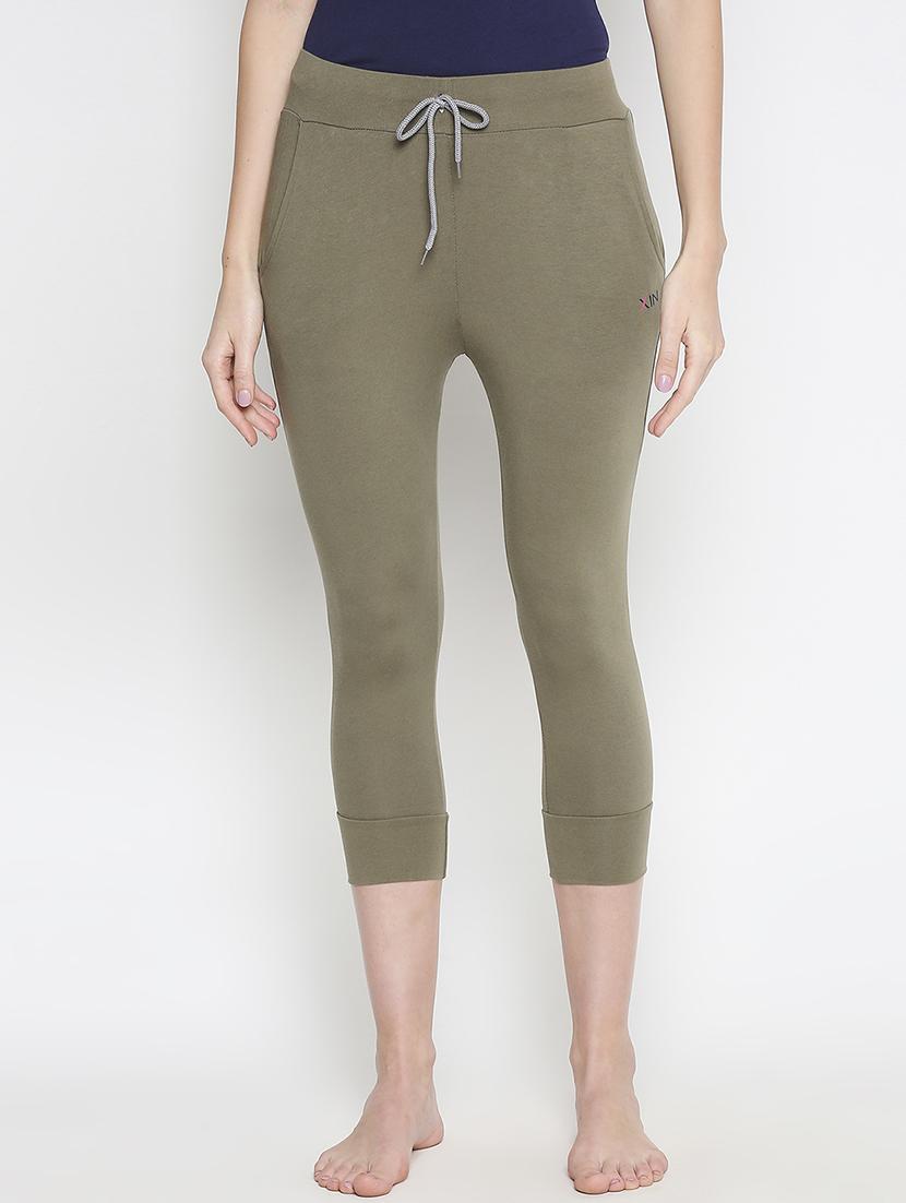 high rise solid capri - 17742674 - Zoom Image - 0