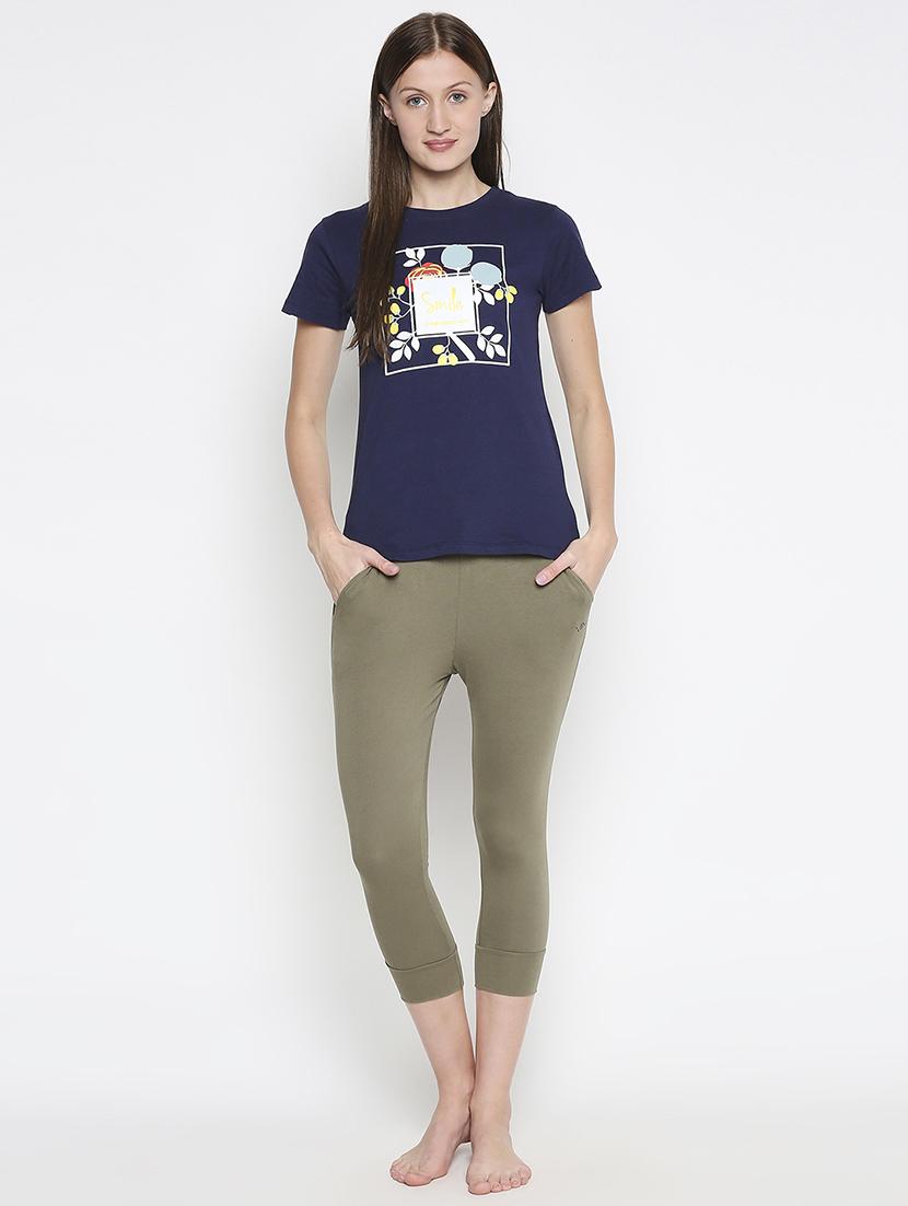 high rise solid capri - 17742674 - Standard Image - 3