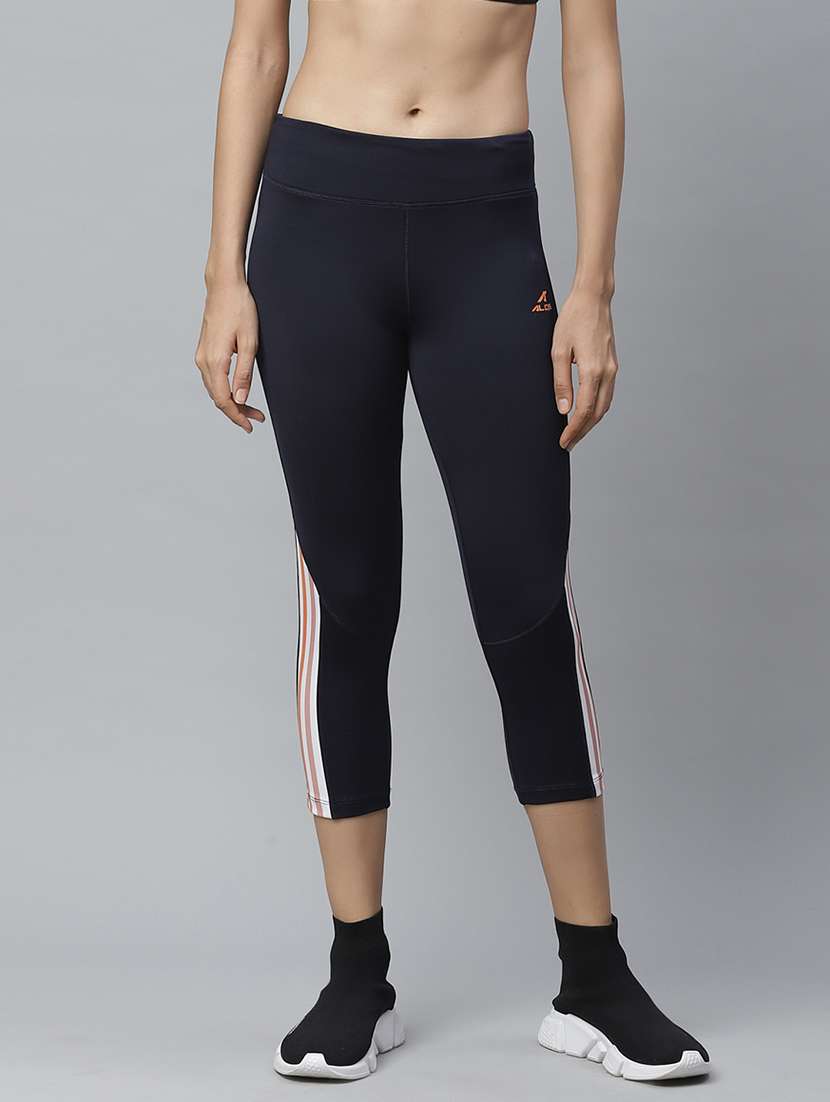 high rise contrast detail capri