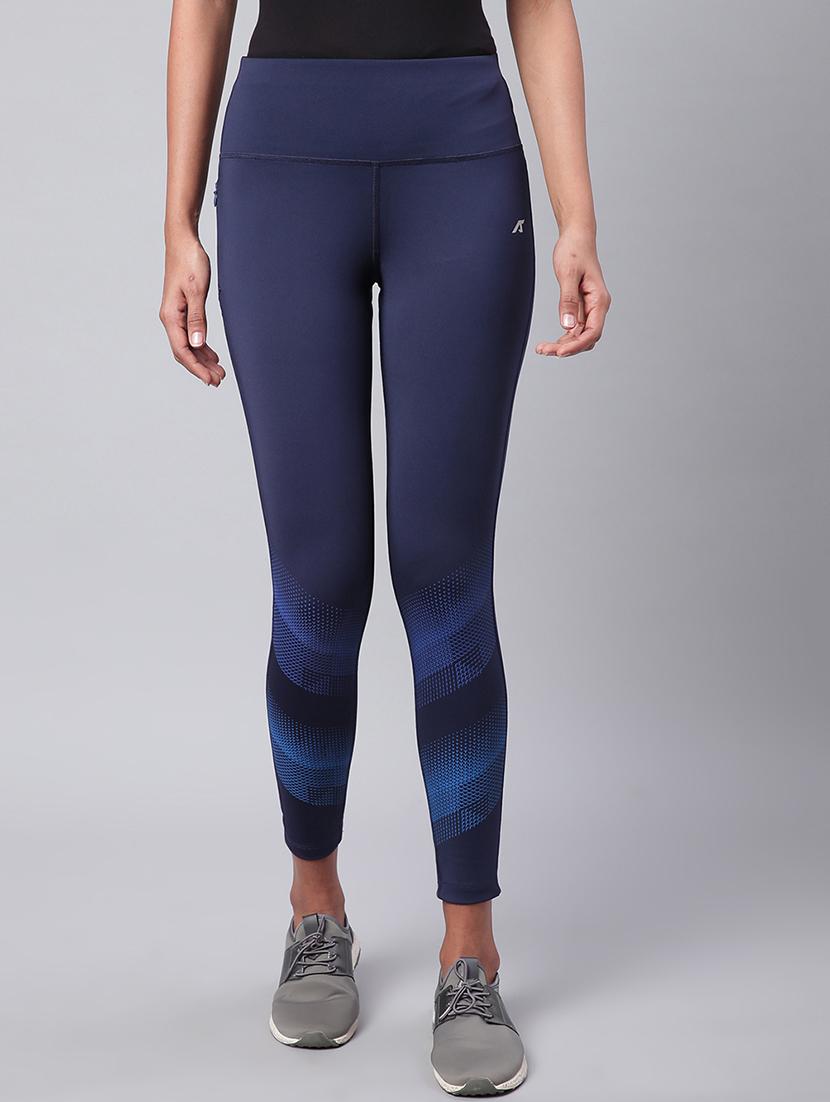 high rise contrast detail track pant - 17749785 - Zoom Image - 0
