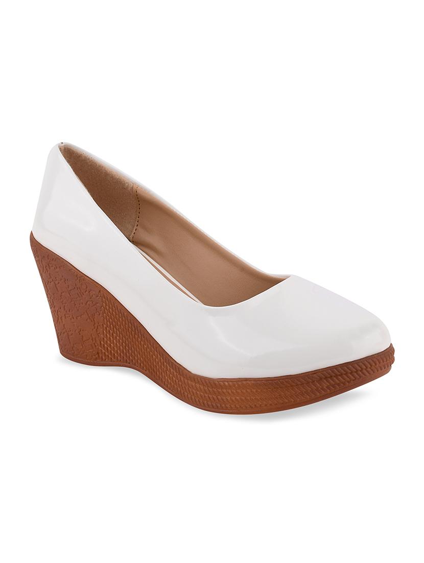 calzado women's casualwear beige color solid pumps heels belliey shoes - 17750965 - Zoom Image - 0