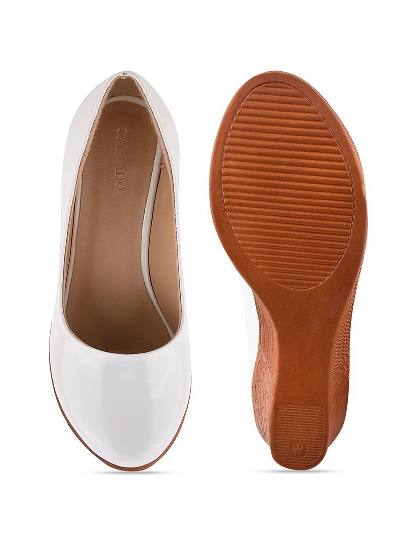 calzado women's casualwear beige color solid pumps heels belliey shoes - 17750965 - Standard Image - 3