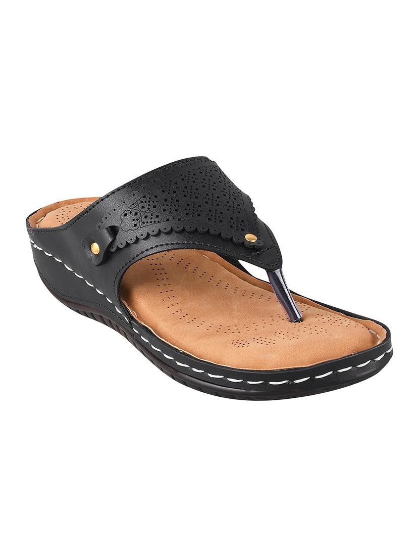 black toe separator sandal - 17750990 -  Zoom Image - 0