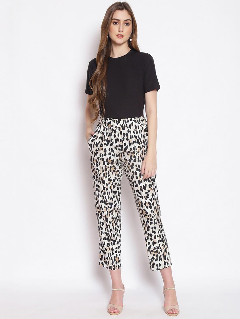 animal print crop pants - 17756139 - Standard Image - 3