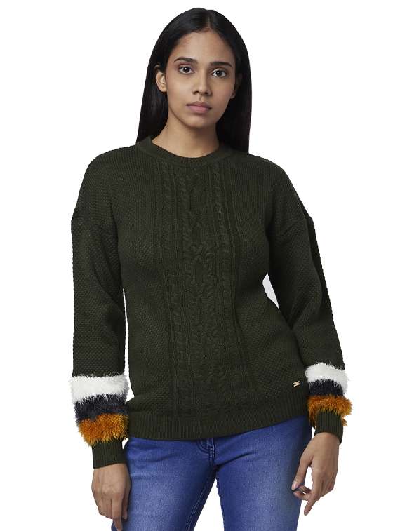 contrast detail textured pullover