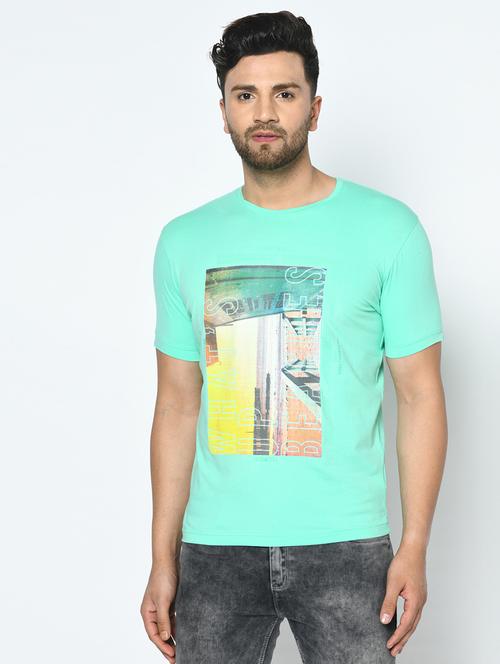 green printed t-shirt - 17760032 -  Standard Image - 0