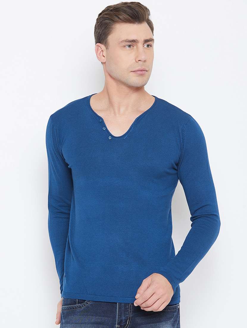 blue solid t-shirt - 17762481 - Zoom Image - 0
