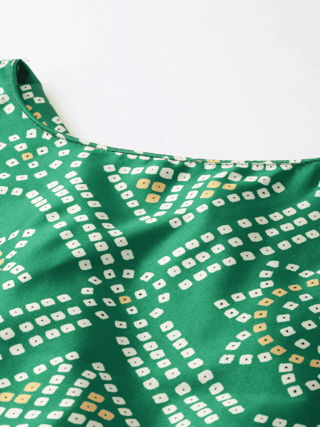 digital print lahengha with padded blouse - 17763126 - Standard Image - 3