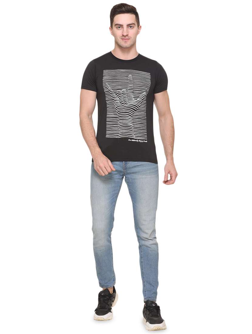 set of 2 multi colored printed t-shirt - 17775709 - Standard Image - 8