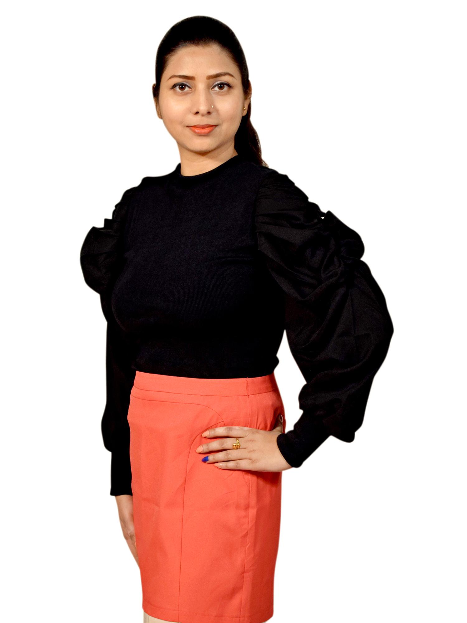 a beautiful puff sleeves top on - 17789856 - Zoom Image - 0