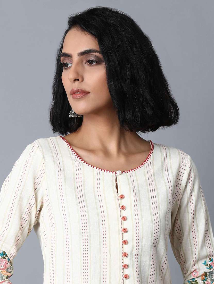 embroidered straight kurta - 17791127 -  Standard Image - 3