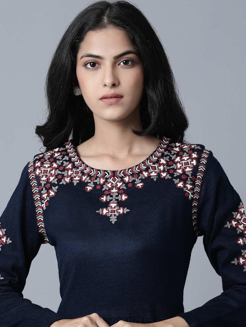 embroidered solid ethnic dress - 17791191 - Standard Image - 3