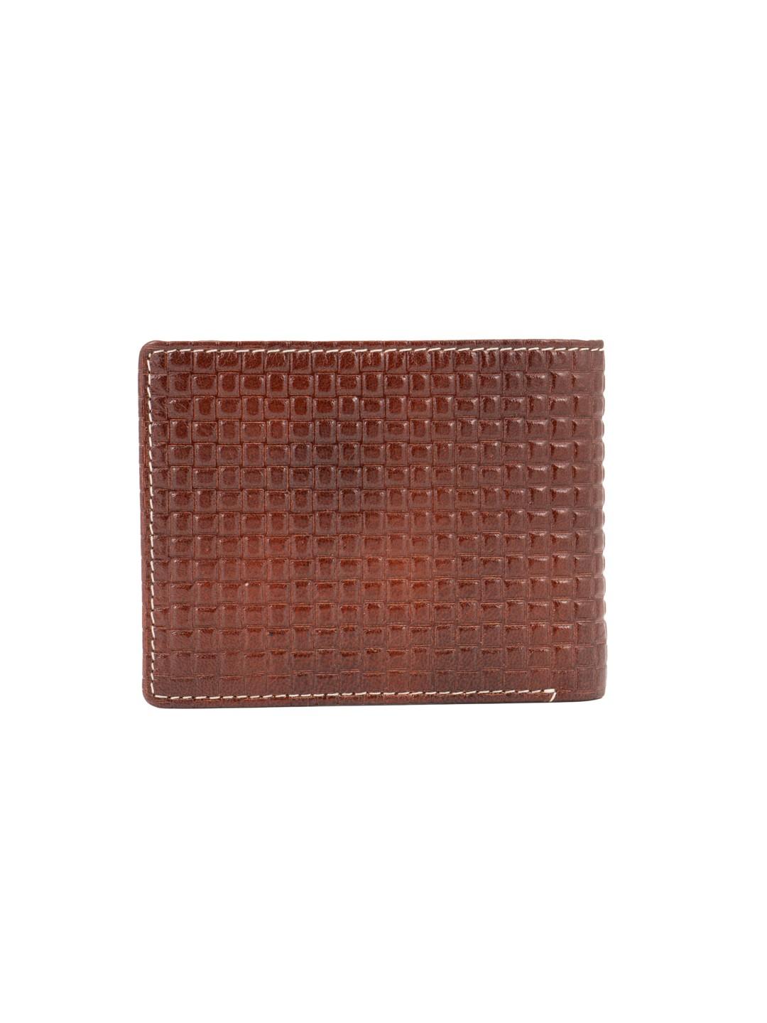 to accommodate daily essentials in a  - 17791866 -  Zoom Image - 0