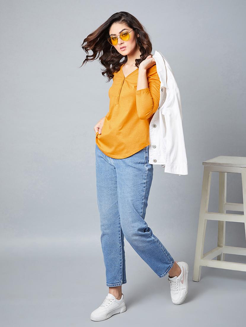 v-neck solid top - 17792365 - Standard Image - 3