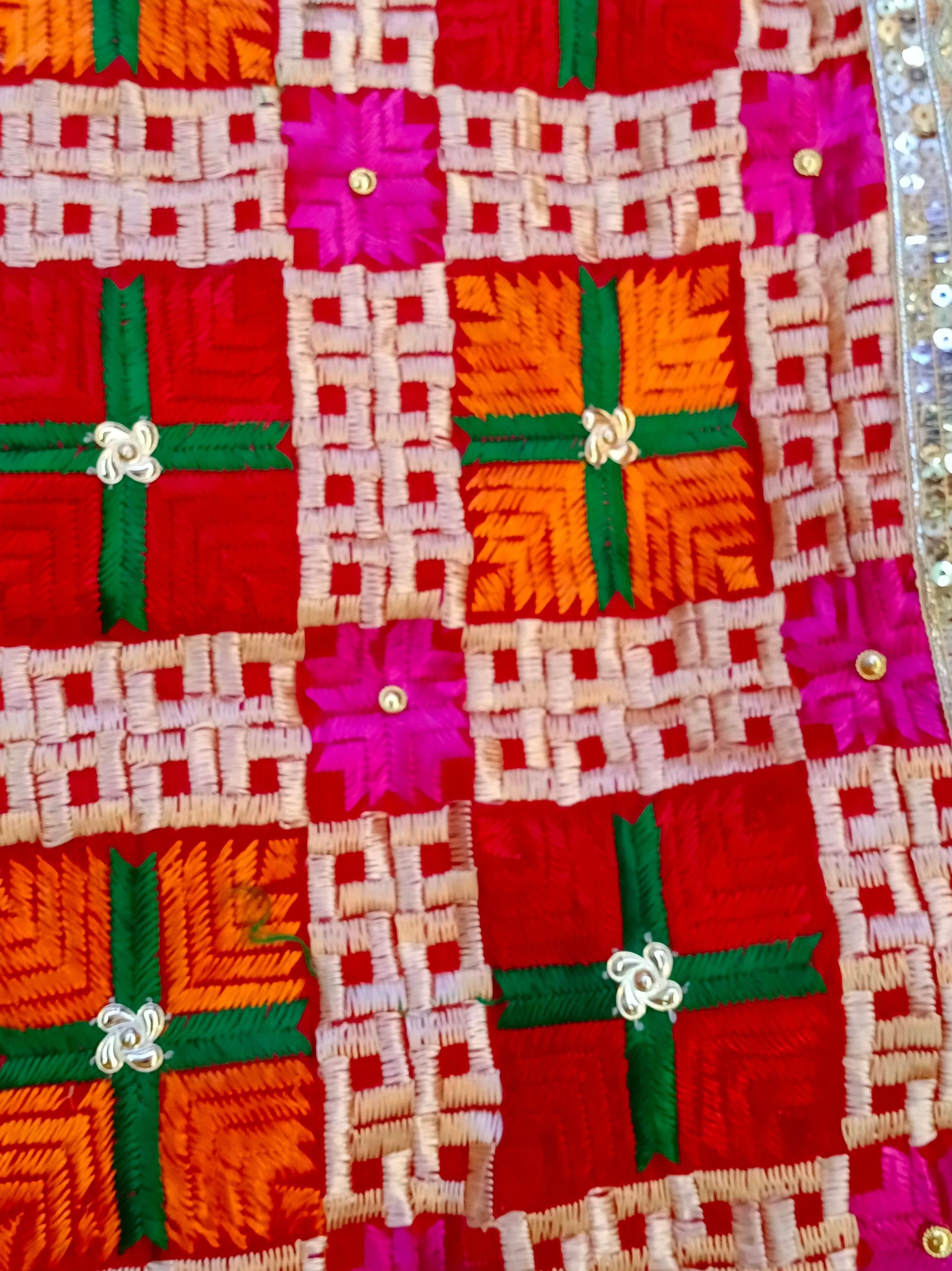 kashmiri dupatta  - 17792658 -  Zoom Image - 0