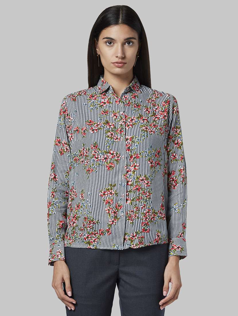 long sleeved striped shirt 