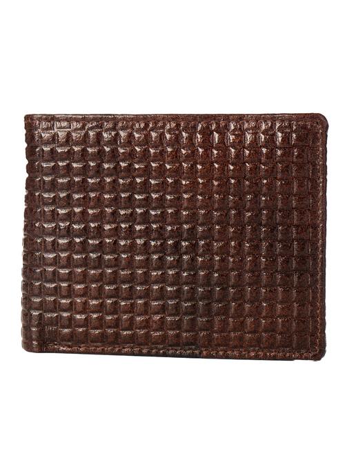 to accommodate daily essentials in a - 17794062 - Standard Image - 0