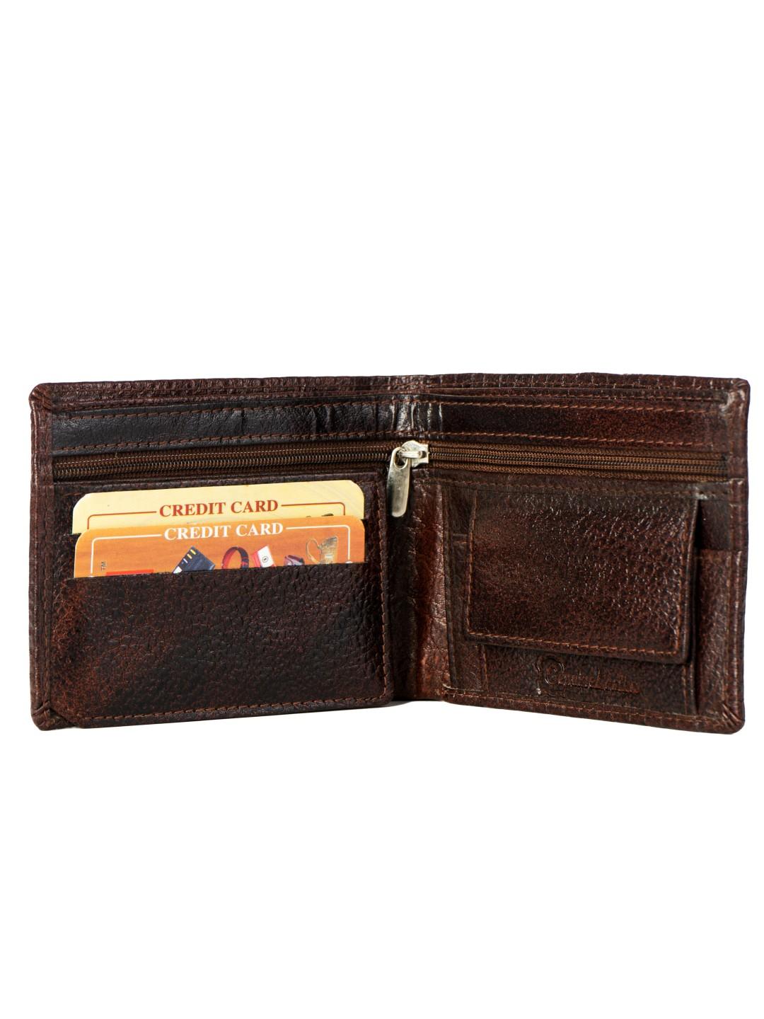 to accommodate daily essentials in a - 17794062 - Standard Image - 3