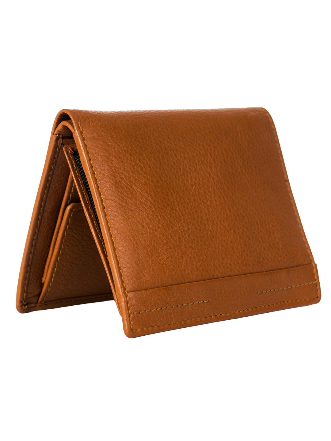 to accommodate daily essentials in a - 17794064 - Standard Image - 3