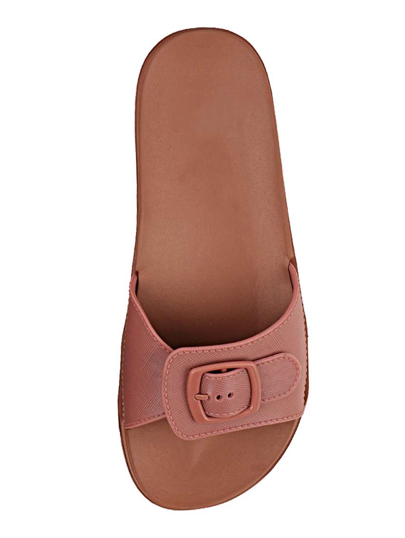 pink slip on  slides  - 17808332 -  Standard Image - 3