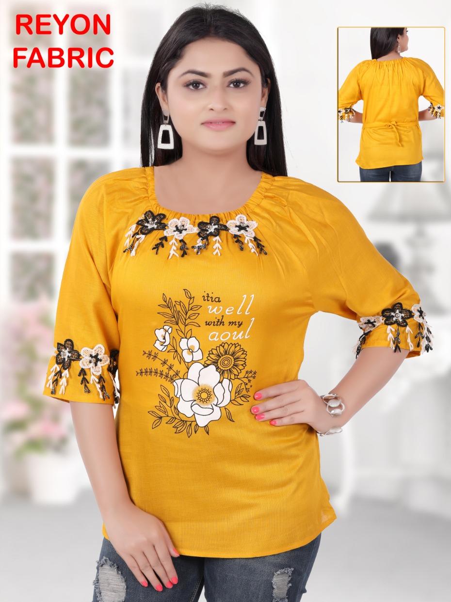 yellow lame top - 17810175 - Zoom Image - 0