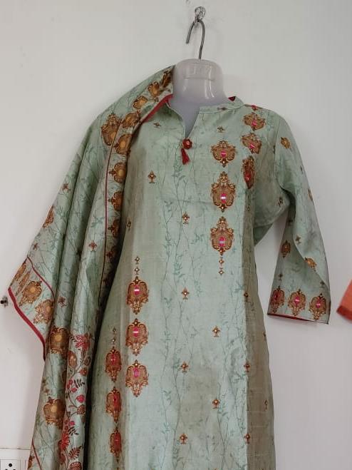 red net kaftan - 17812494 - Zoom Image - 0