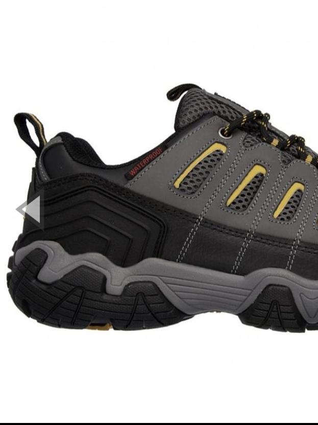 grey sports shoes - 17812990 -  Zoom Image - 0