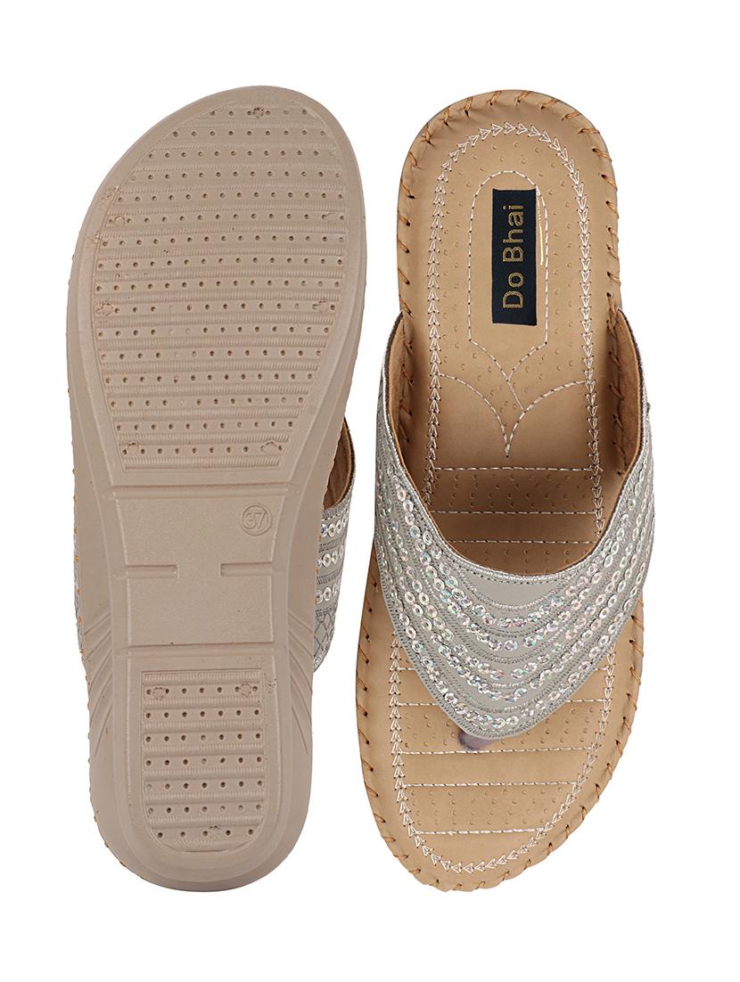 grey synthetic toe separator sandals - 17815014 - Standard Image - 3
